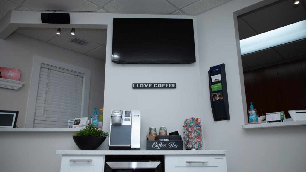 Laurel Bowie Implant and Cosmetic Dentistry | Night Guards, Ceramic Crowns and Periodontal Treatment