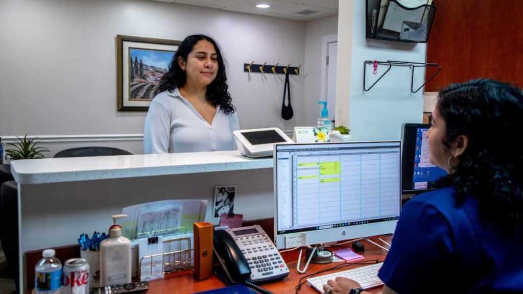 Laurel Bowie Implant and Cosmetic Dentistry | Teeth Whitening, Dentures and Implant Restorations