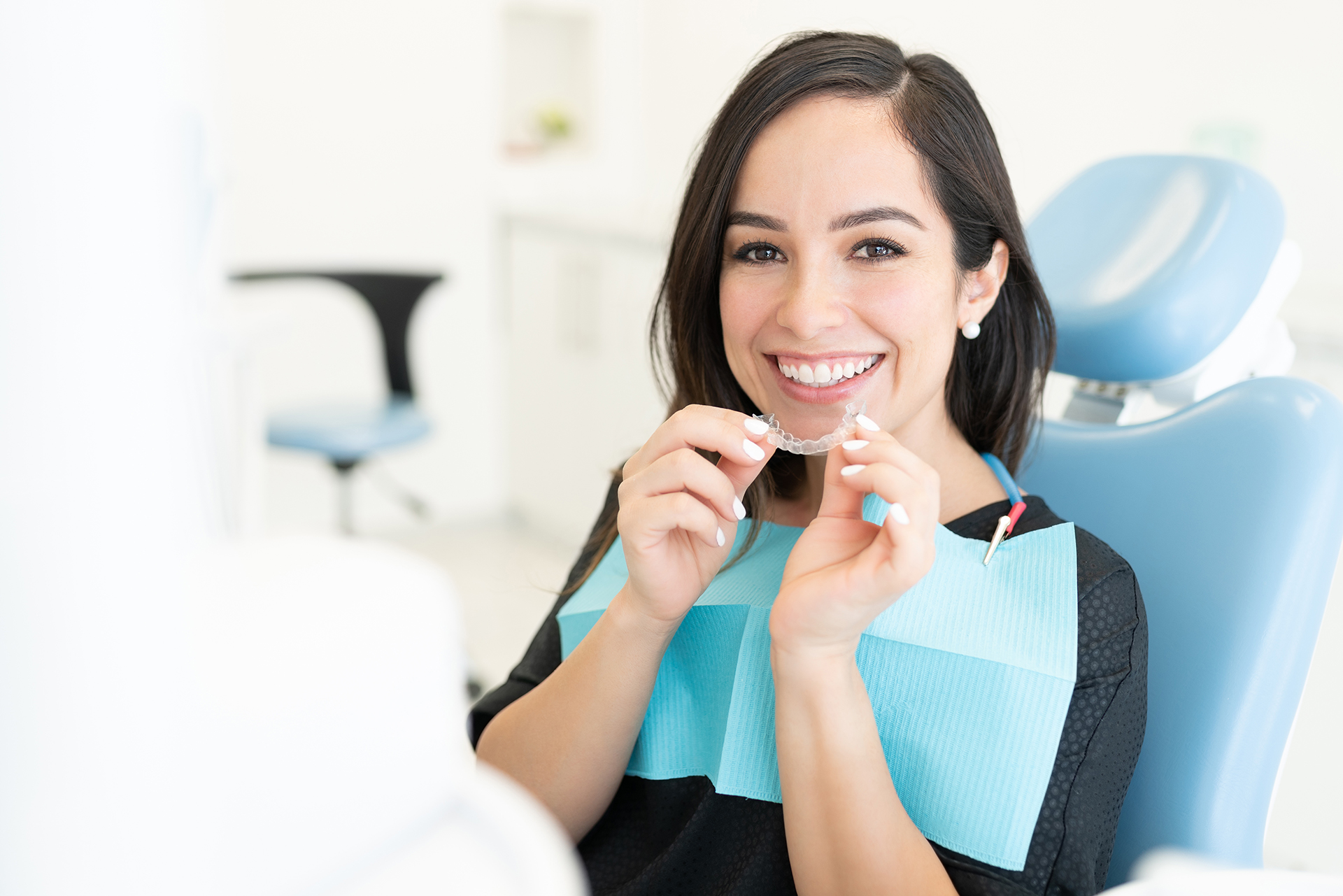 Laurel Bowie Implant and Cosmetic Dentistry | Oral Cancer Screening, Dentures and Cosmetic Dentistry